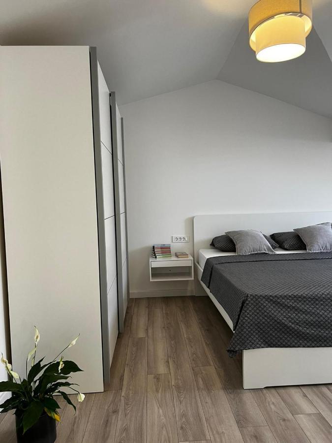 Holiday Home Bajlo Zara Esterno foto